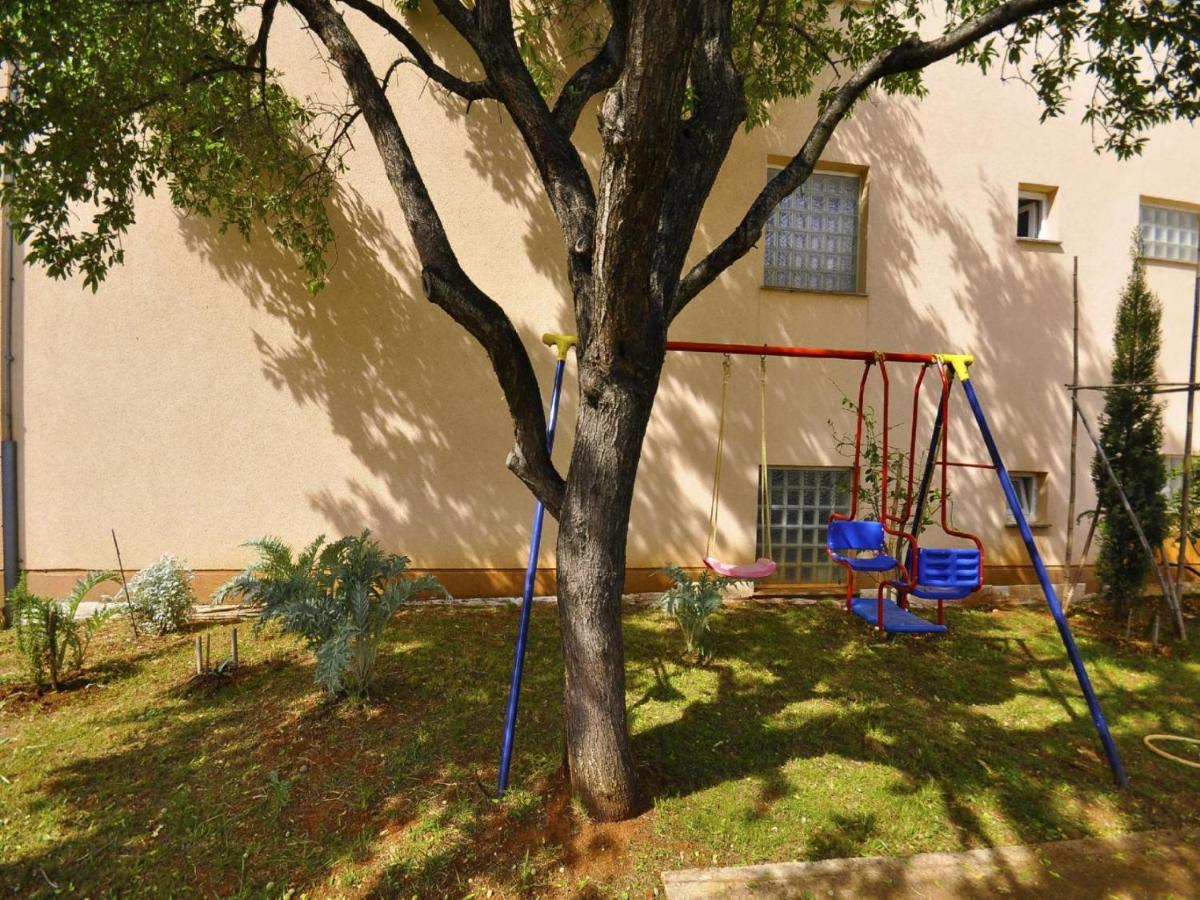 Apartments Puntizela 727 Pula Exterior photo